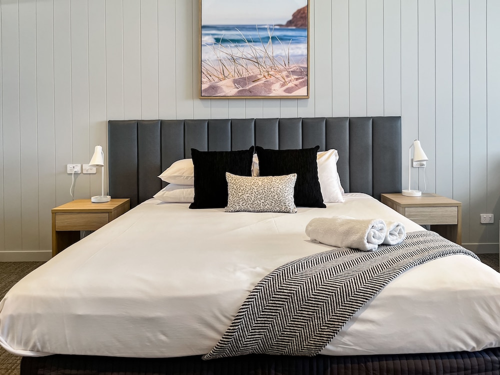Direct Collective Bli Bli Suites