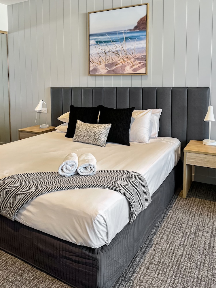 Direct Collective Bli Bli Suites
