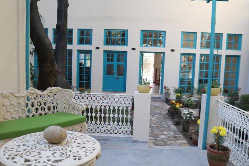 Mango Tree Courtyard | Heritage Boutique Stays