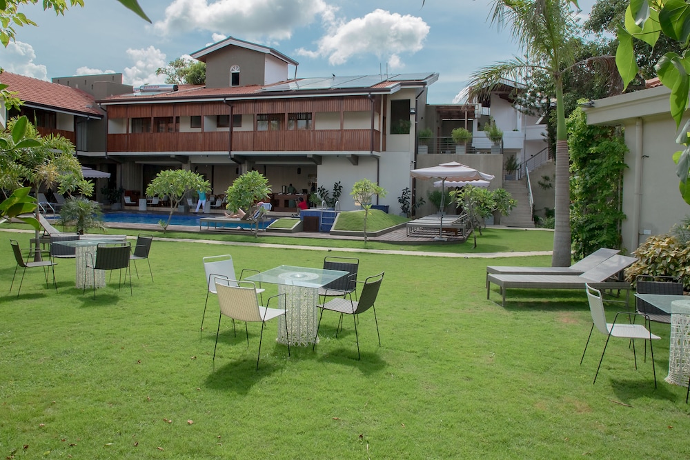 Sea Horse Hotel and Spa