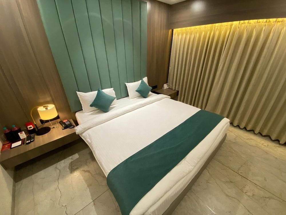 Lords Eco Inn Navsari