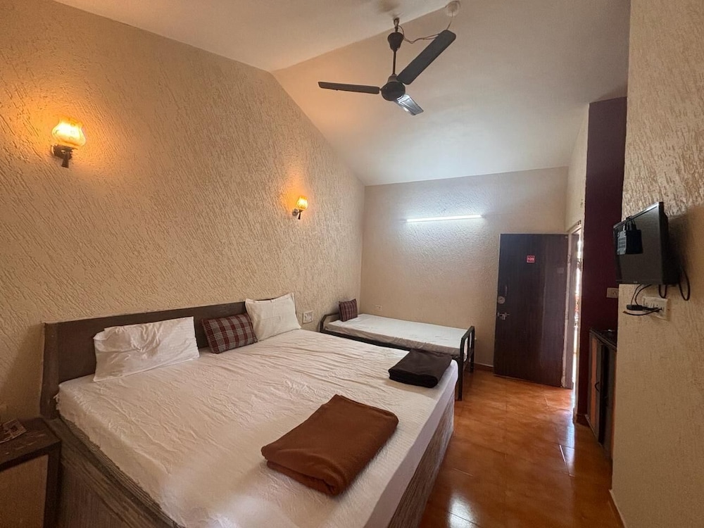 Hotel Sai Plaza