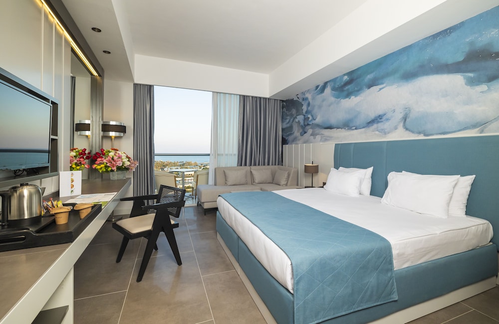 Crystal Centro Resort - Ultimate All Inclusive