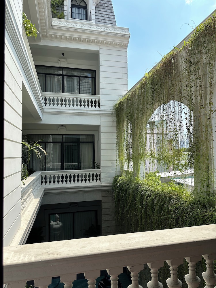 le Jardin Secret Hotel
