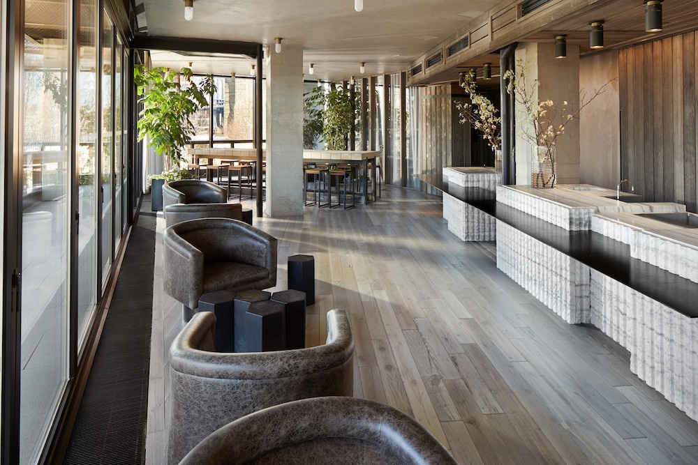 1 Hotel Brooklyn Bridge