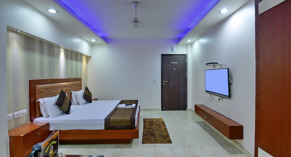 Hotel Emporio