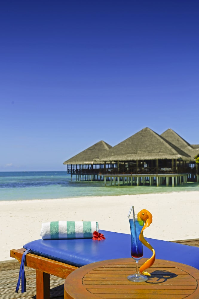 Medhufushi Island Resort