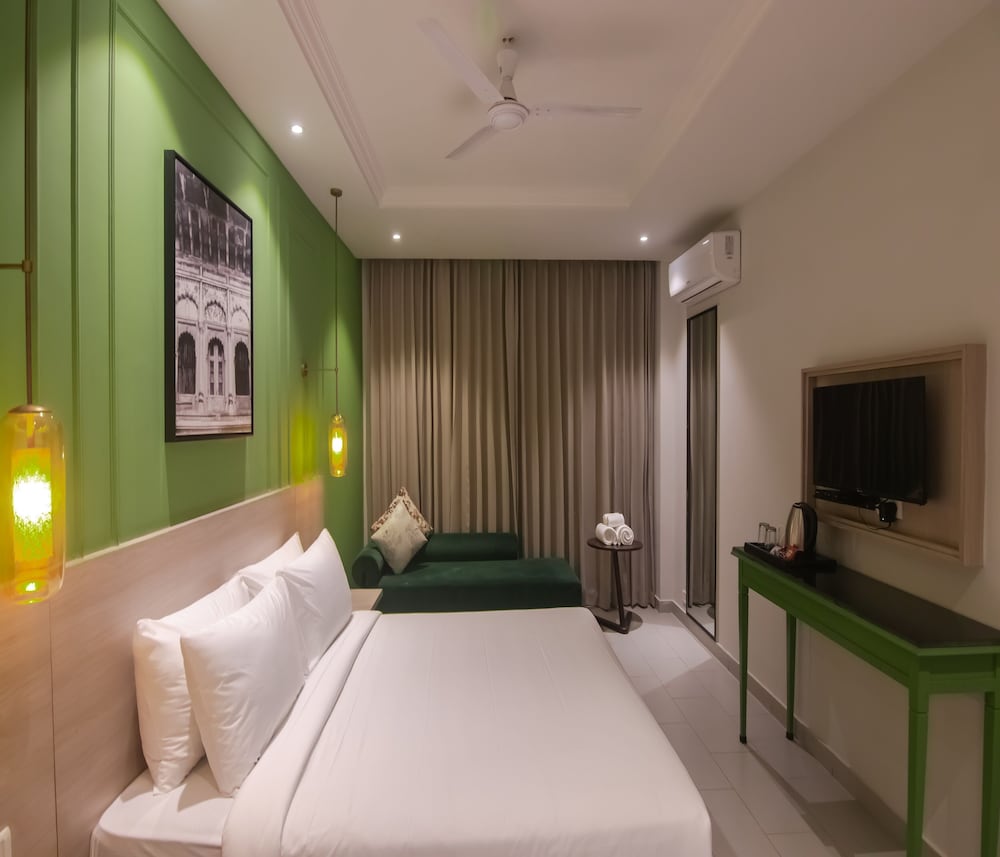 Hotel Wonder Hills @ Har ki Pauri Road Haridwar