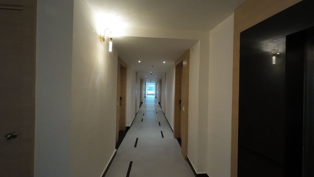 Hotel Surya Grand