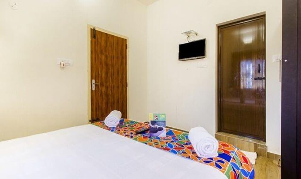 FabHotel Grand Castle Hill Resorts