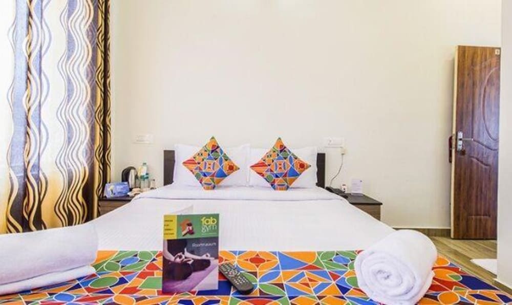 FabHotel Grand Castle Hill Resorts
