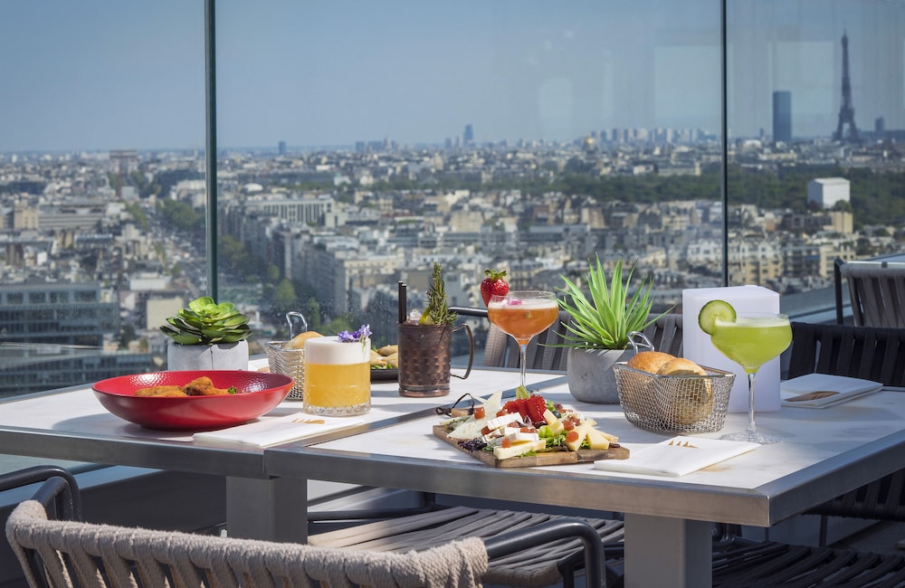 Melia Paris La Defense