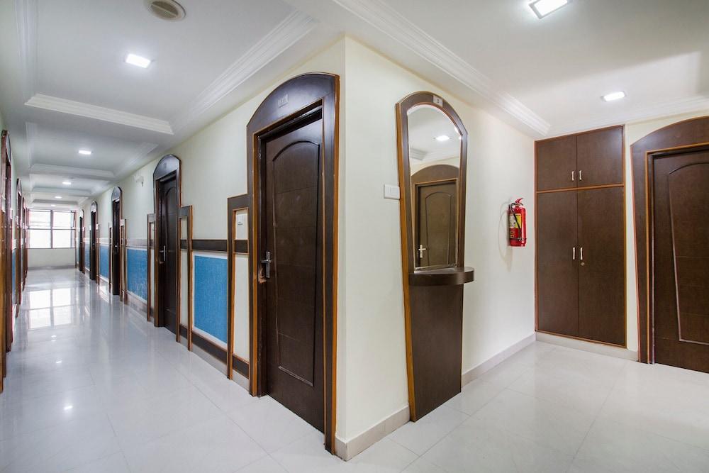 Hotel O by OYO Surya Residency