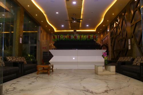 TP GARDEN AND HOTEL