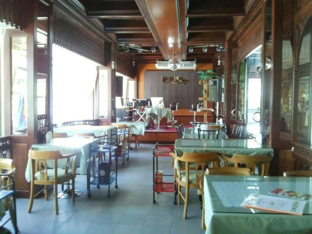 River Grand Hotel Hat Yai