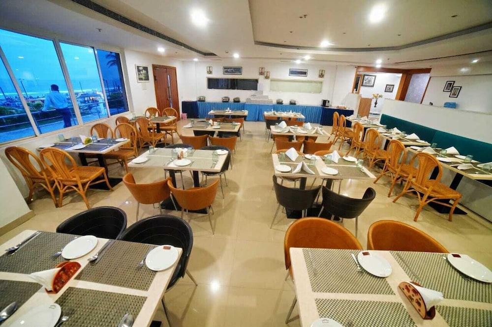 Bay View Hotel