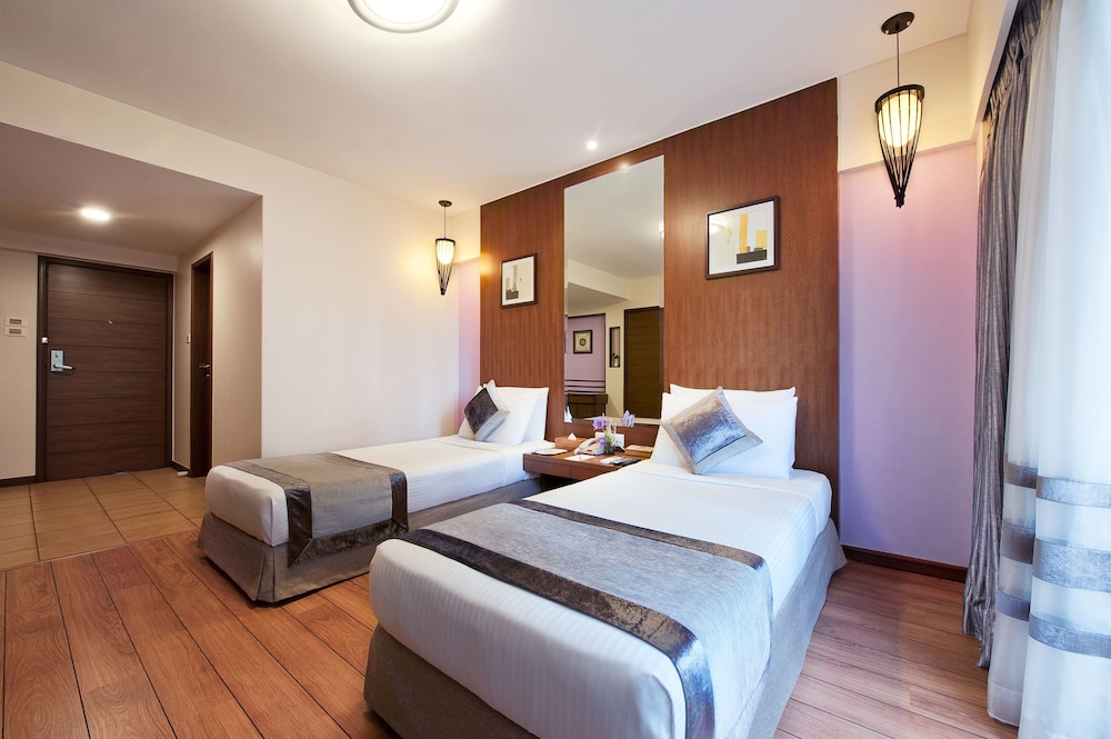 Grand Residency Hotel & Serviced Apartments
