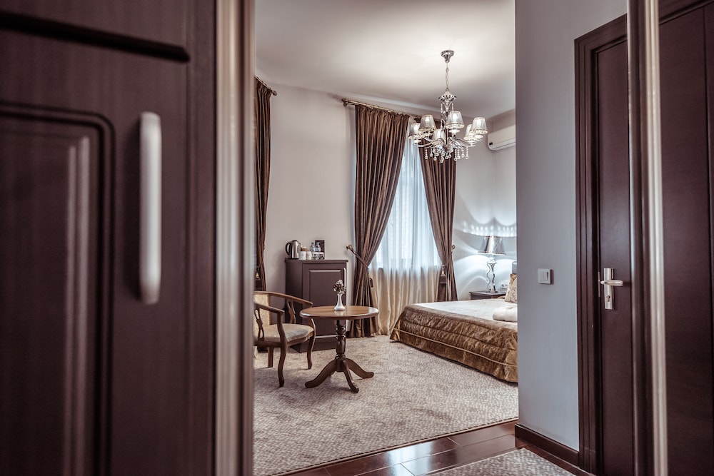 Ichan Qala Premium Class Hotel