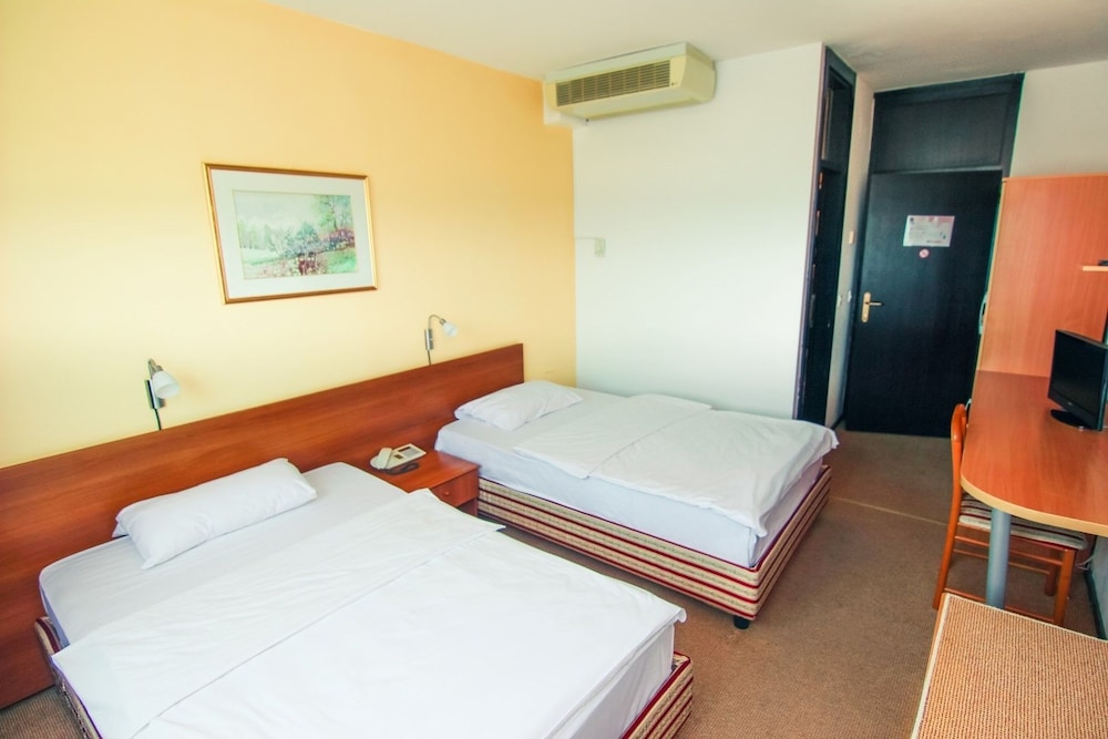 Hotel Grand