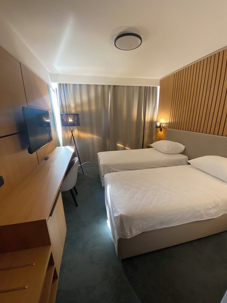 Hotel Grand