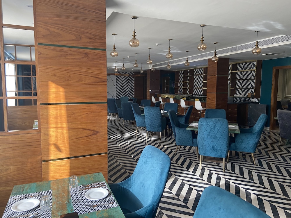 NAT GRAND REGENCY LUDHIANA