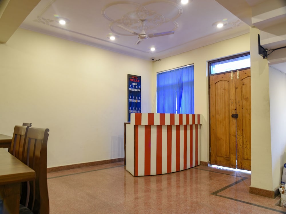 OYO 15819 Hotel The Relax