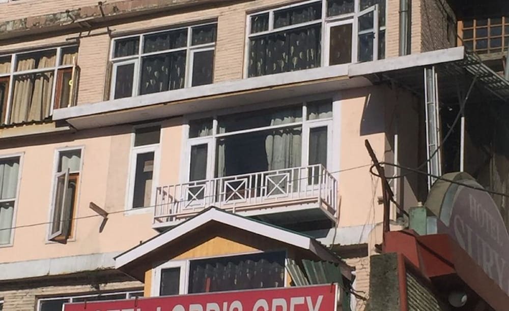 Lords Grey Deluxe -Near Mall Road