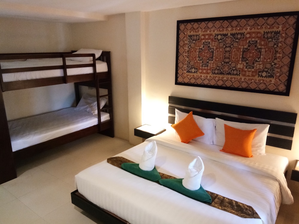 Island Patong Beachfront Apartments