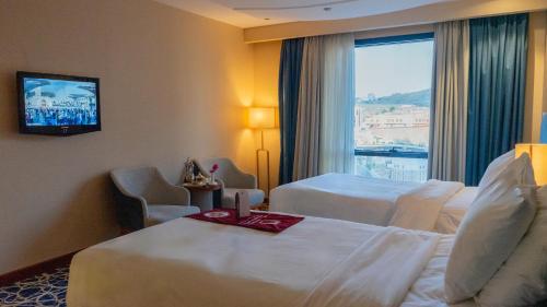Al Safwa Hotel Tower 1
