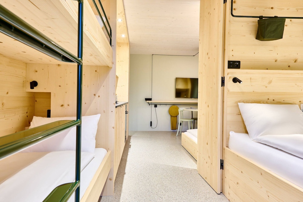 Apart Hotel Adelboden am Dorfplatz
