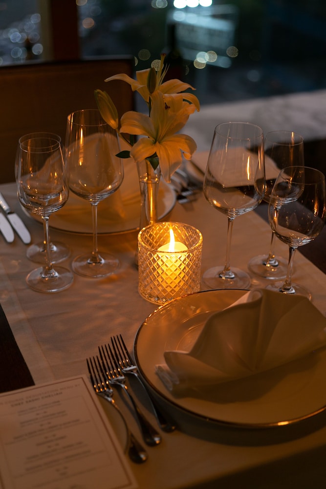 The Leela Ambience Gurugram Hotel