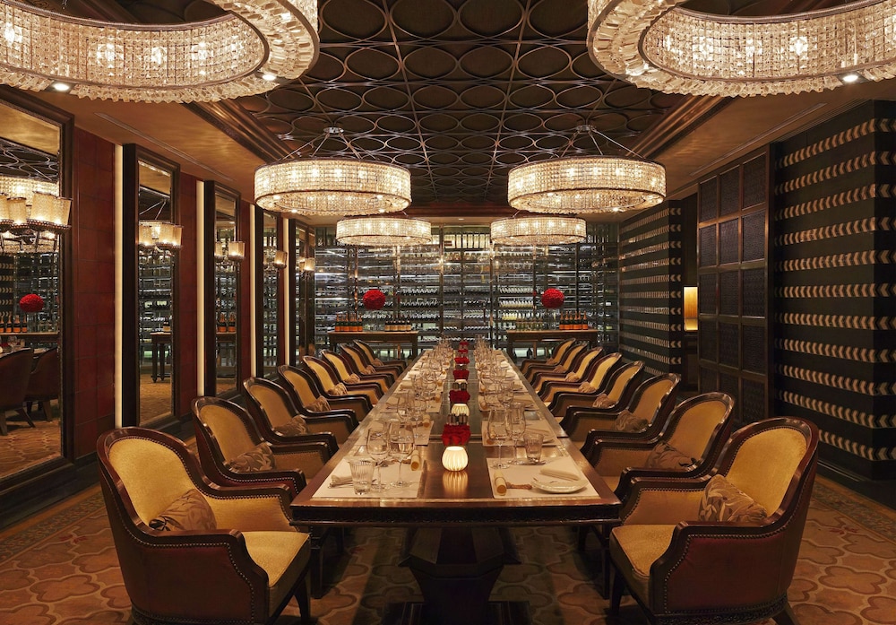The Leela Ambience Gurugram Hotel