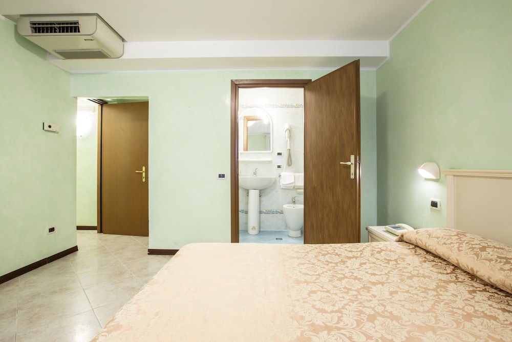 U-Visionary Venezia Hotel