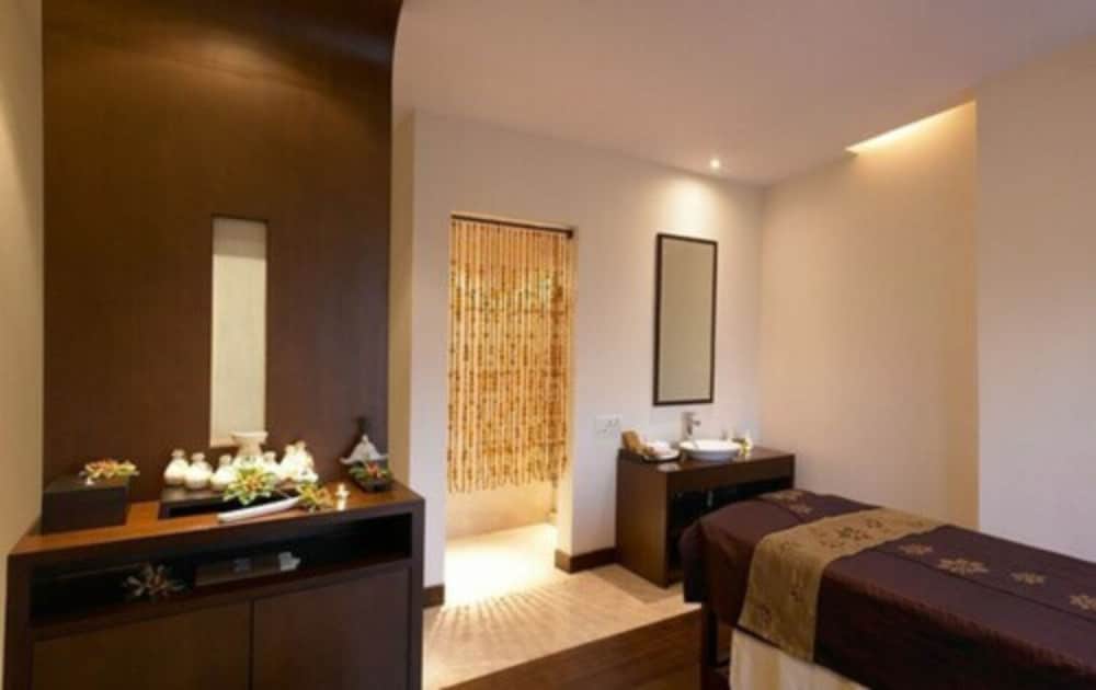 Oakwood Premier Prestige Bangalore