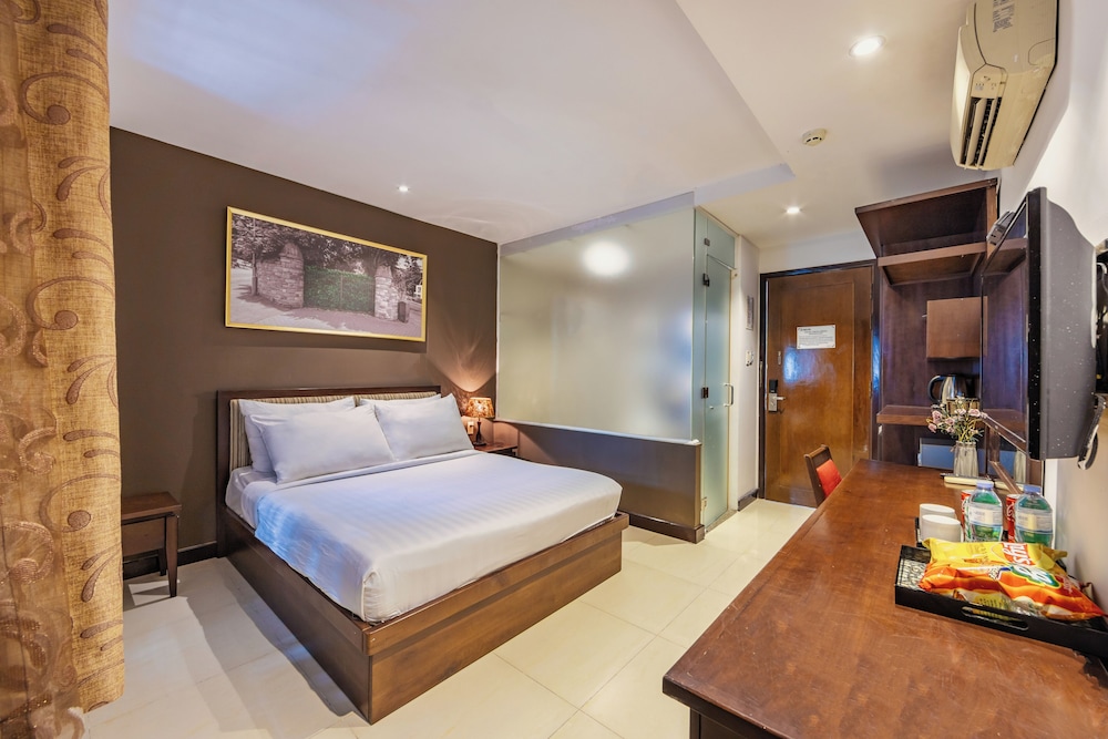 The Noble Swan Central Dong Du Hotel