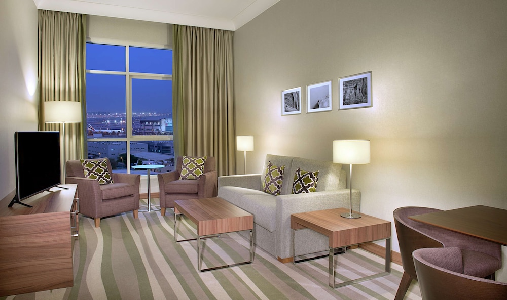 Hilton Garden Inn Dubai Deira