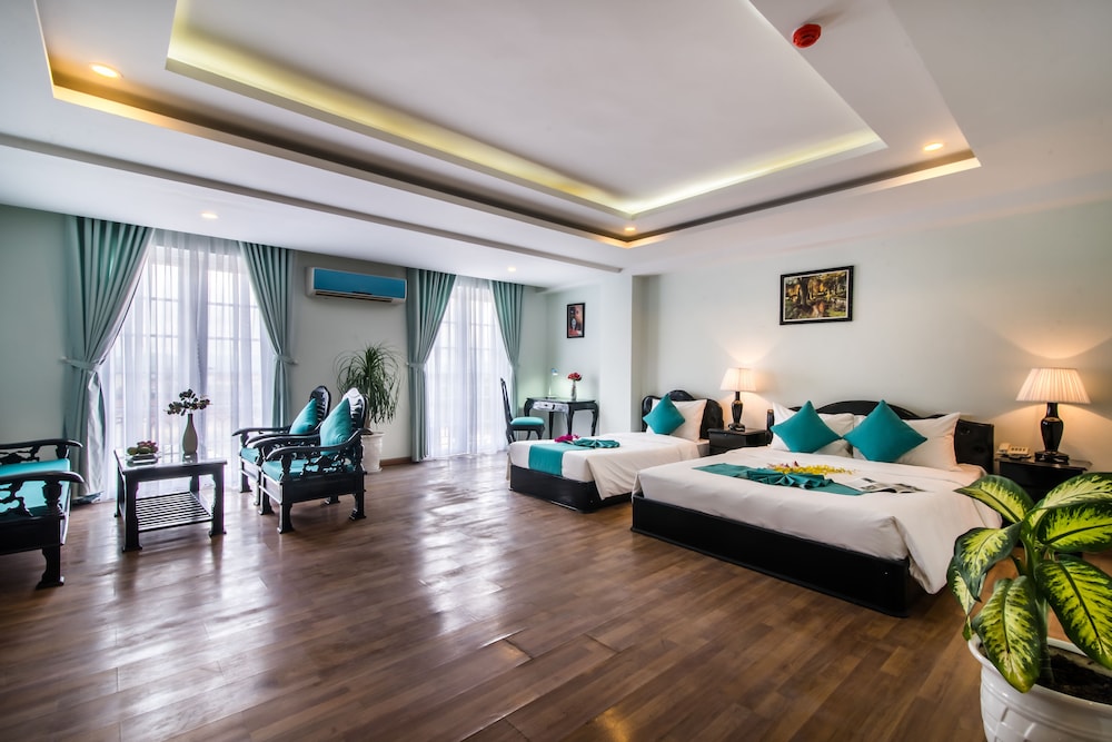 The Sunriver Boutique Hotel Hue