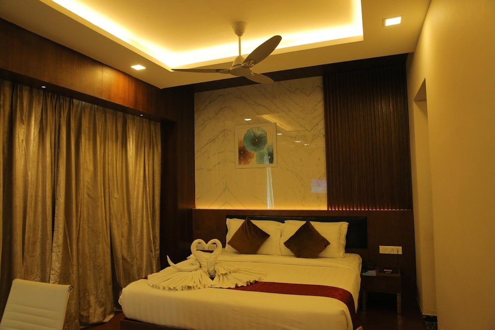 The Royal Grand Karur