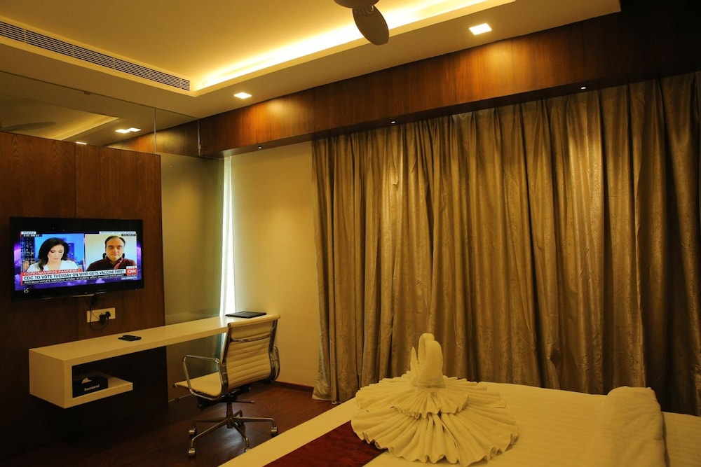 The Royal Grand Karur