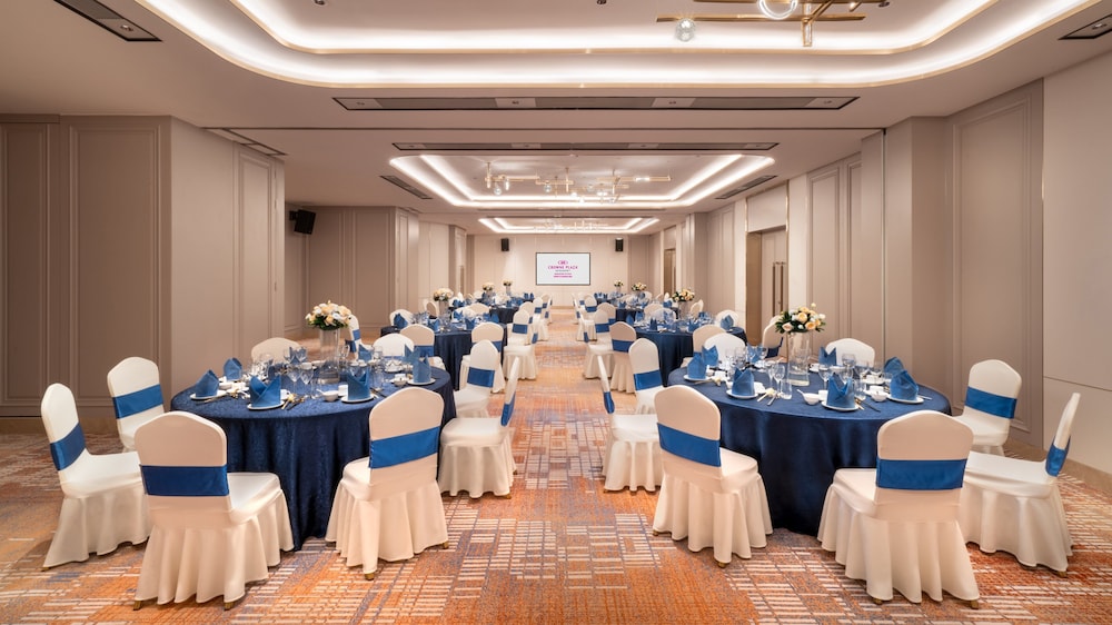 Crowne Plaza Shenzhen Futian