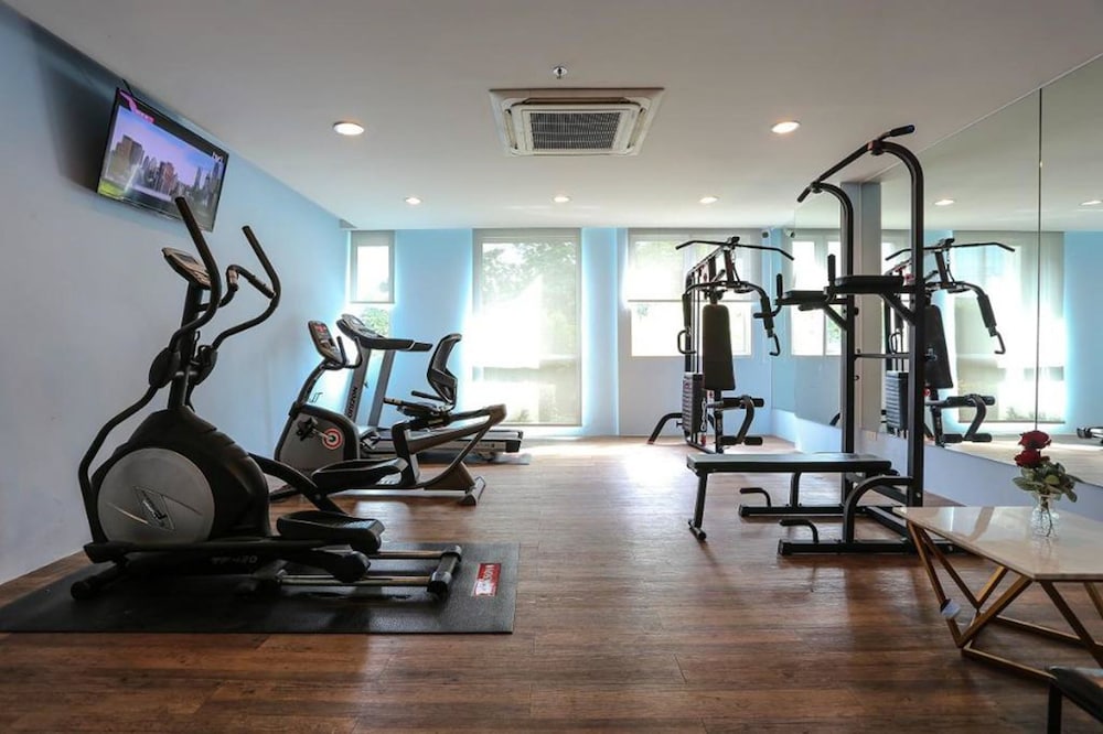 Crystal Suites Suvarnabhumi Airport