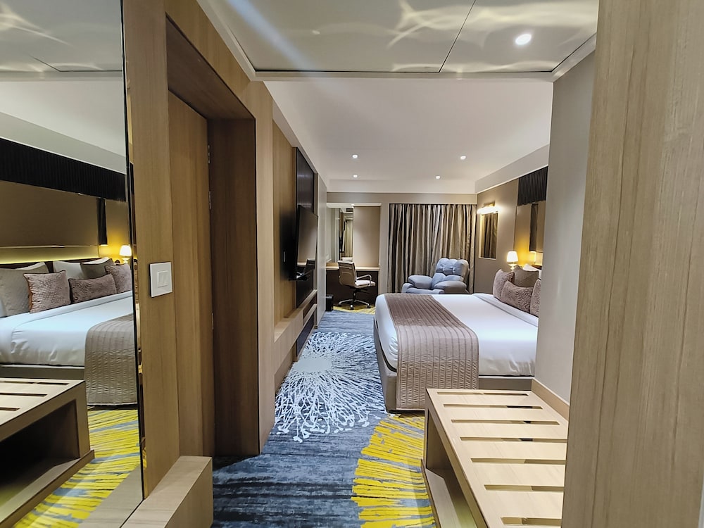 Effotel by Sayaji Indore