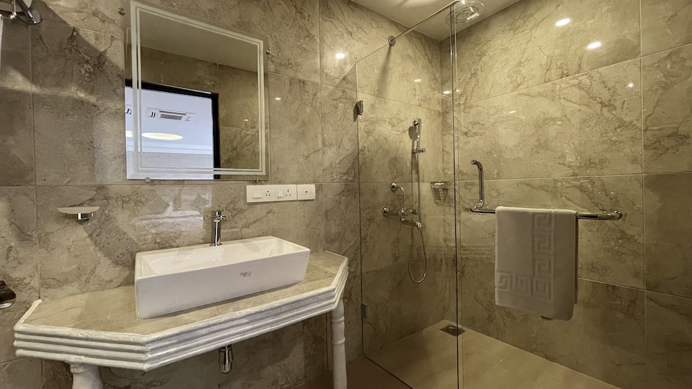 Ziva Suites - A Boutique Hotel