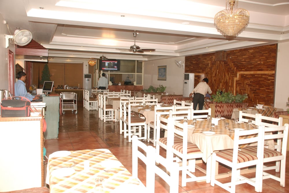 Hotel Himanis Resorts