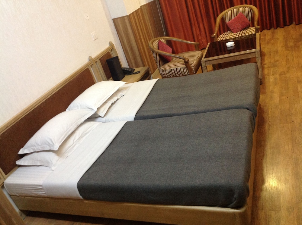 Hotel Himanis Resorts