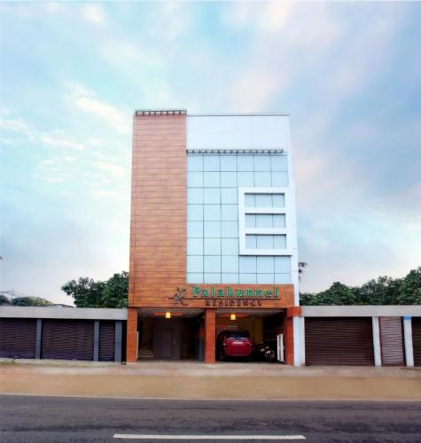 Hotel Palakunnel Residency