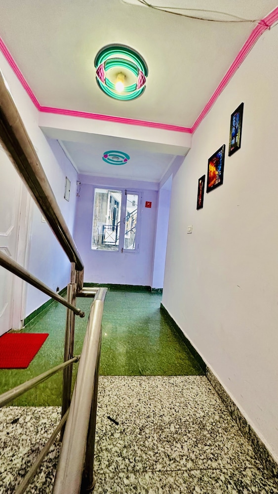 Oyo 13836 Hotel Manu Vatika