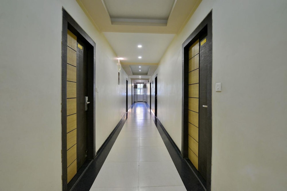 Hotel Samrat