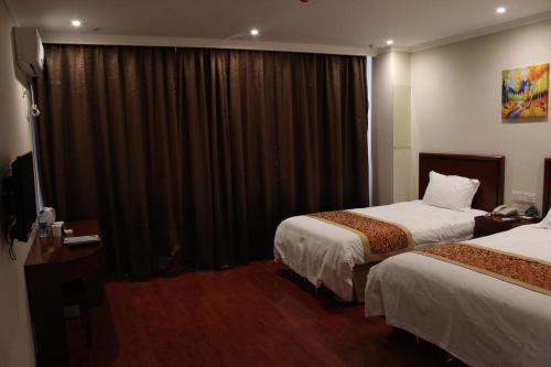 GreenTree Inn Zhengzhou Gongyi Xinxing Road
