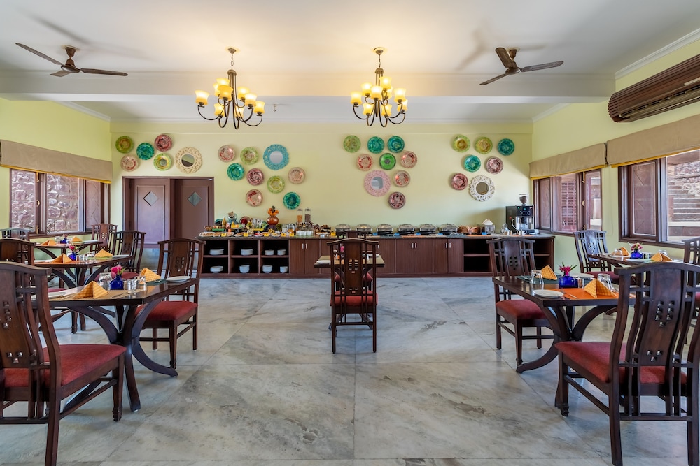 Bijolai Palace Jodhpur by Inde Hotels